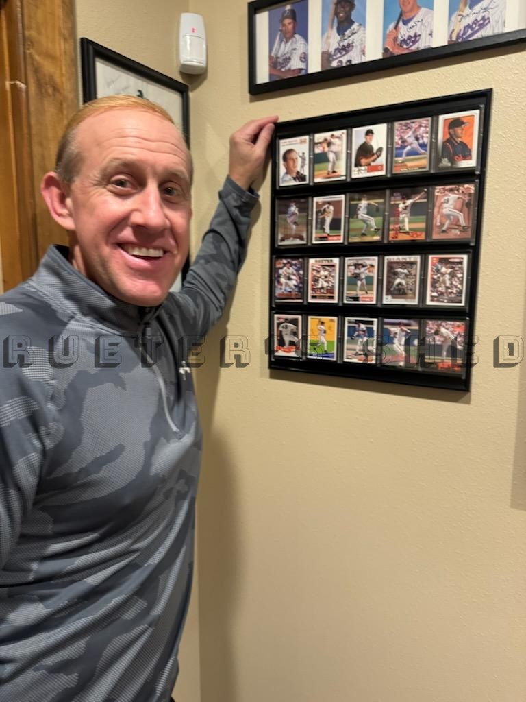 20 Kirk Rueter Cards in Frame